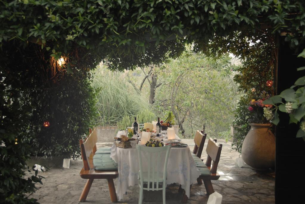 Casa Del Pino Bed & Breakfast Borgo a Buggiano Luaran gambar